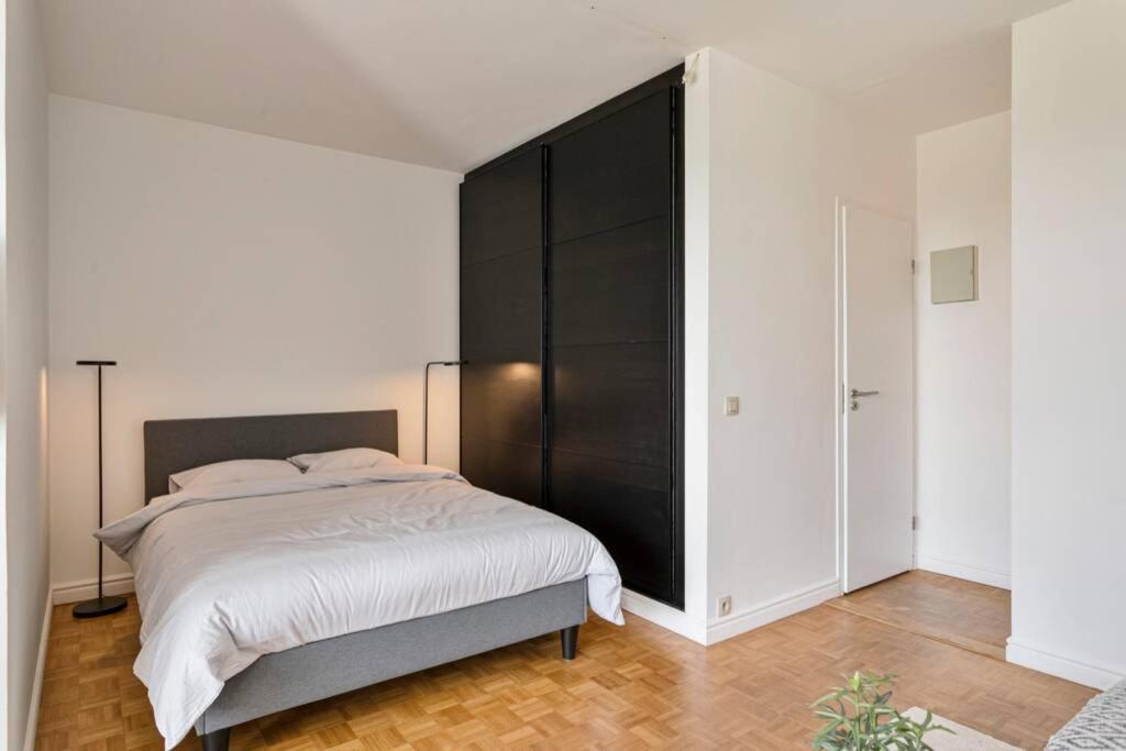 New-York Style Studio Apartment Antwerpen Bagian luar foto