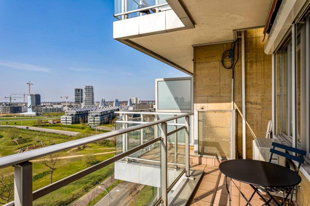 New-York Style Studio Apartment Antwerpen Bagian luar foto