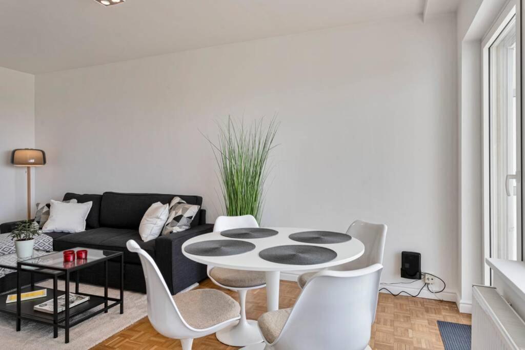New-York Style Studio Apartment Antwerpen Bagian luar foto